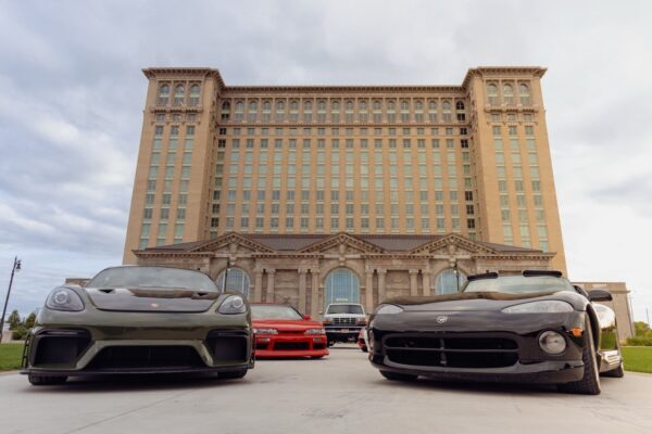 Cars at the Station Detroit Event40